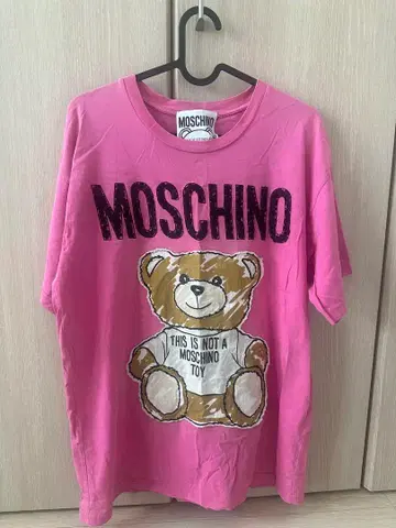 모스키노 테디베어 프린트 티셔츠 핑크