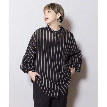 오즈모시스 2WAY 스트라이프 벌룬 슬리브 블라우스