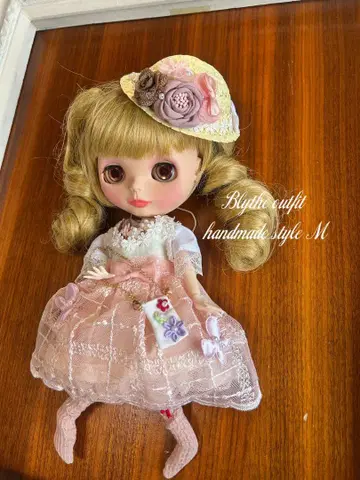 Blythe outfit M 밀짚모자와 푹신푹신 에이프런 m&u