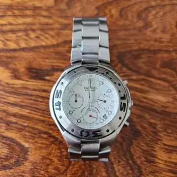 카시오 EDIFICE 다이버 크로노 EF-301