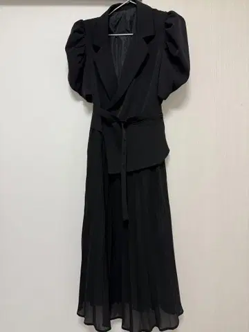 ROYAL PARTY 플리츠 자켓 원피스