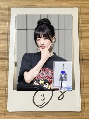 ARTMS 체리 친필 사인 폴라로이드