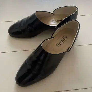 Spock Haruta 블랙 가죽 신발