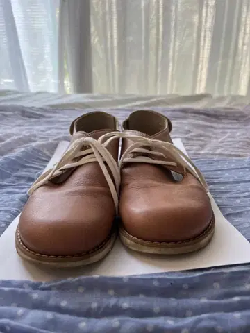 Les Belles 가죽 느낌 스트링 슈즈 22.5cm 카멜