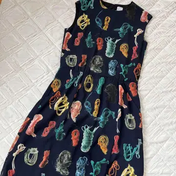 Paul Smith 폴스미스 컬러풀 패턴 슬리브리스 무릎 기장 원피스