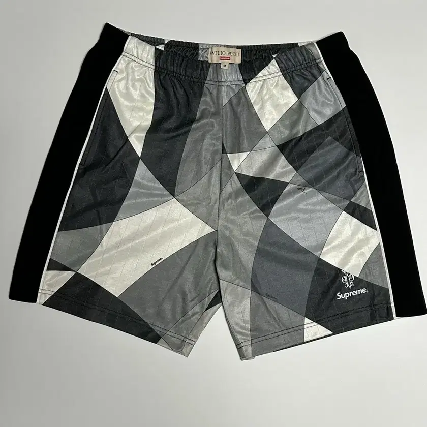 SUPREME | 슈프림 Supreme Emilio Pucci Soccer Shorts Black M
