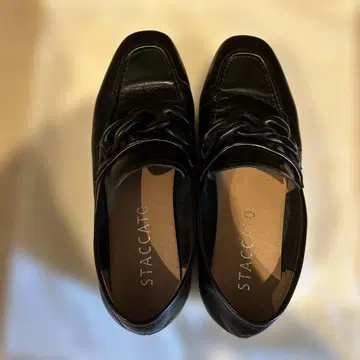 스태카토 플랫폼 신발 블랙