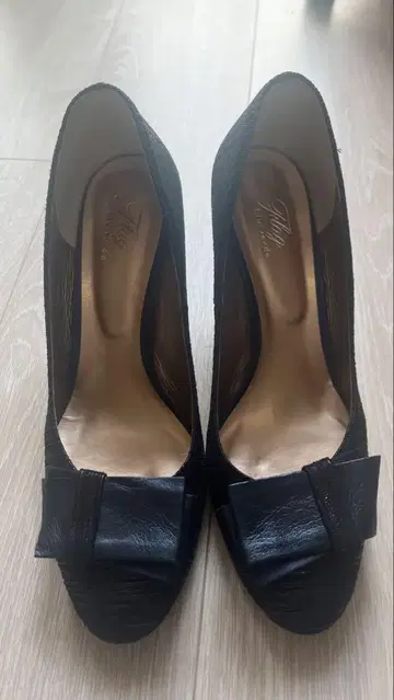 펌프스 네이비 7cm 힐