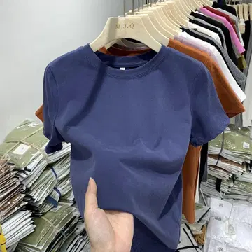 네이비 반팔 티셔츠