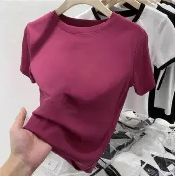 스트레치 마젠타 반팔 티셔츠