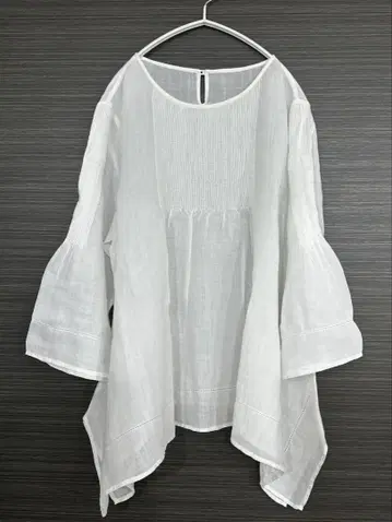 DAMA collection 핀턱 린넨 100 블라우스 미사용