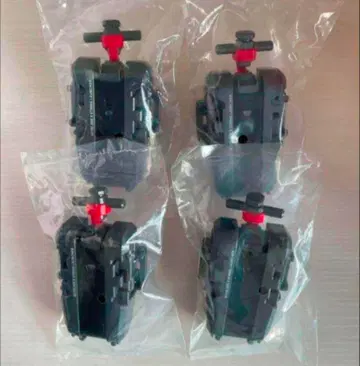 베이블레이드 건메탈 런처 4개