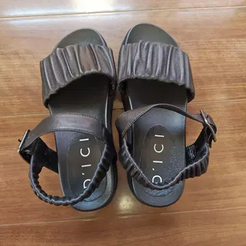 샌들