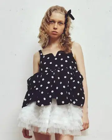 DARLENE SHUSHU MINI SKIRT 화이트