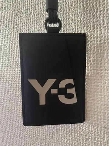 Y-3 블랙 패스 케이스