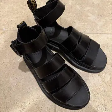 닥터마틴 샌들 UK5 블랙 새상품급 Dr Martens