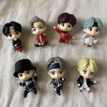BTS tinytan 모니터 피규어 마이크 드롭 컴플리트