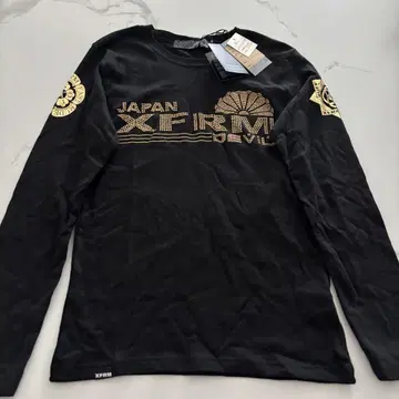 XFRM 긴팔 티셔츠 블랙
