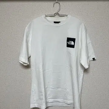 THE NORTH FACE 화이트 티셔츠