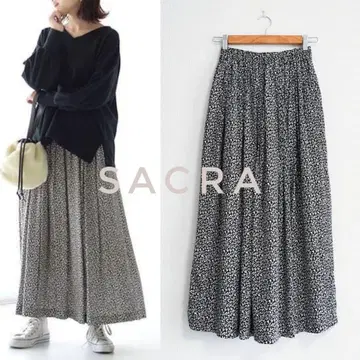 새상품급 SACRA 지오메트릭 레오파드 스커트 38 롱 맥시 길이