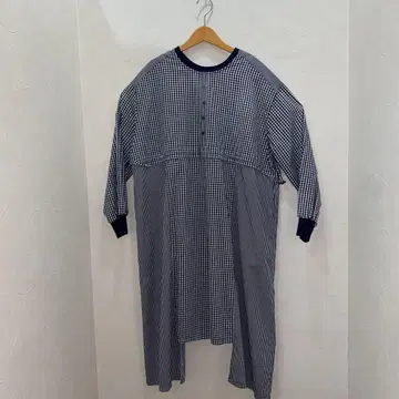 루피리안 네이비와 화이트 깅엄 체크 무늬 셔츠 원피스 새상품
