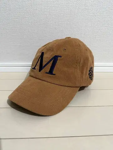 MARDI MERCREDI 말디 메크루디 CORDUROY CAP
