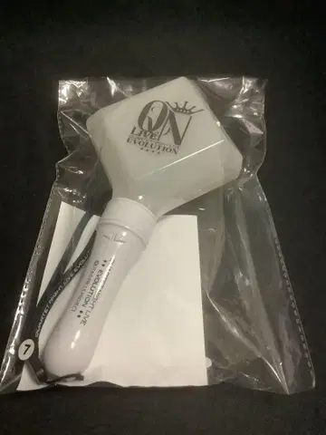 우타프리 QUARTET NIGHT 카르나이 라이브 회장 한정 응원봉