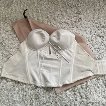 MIRROR MIRROR 브라이덜 이너 E65