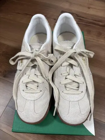 푸마 스니커즈 팔레르모 베이 24.5cm