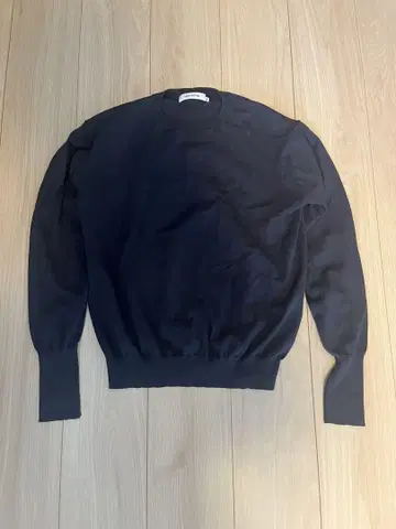 nonnative NN-K3503 네이비 스웨터