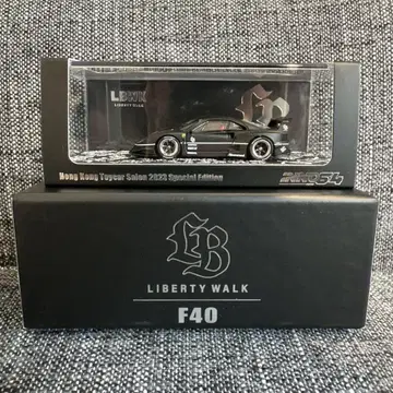 INNO64 Ferrari F40 LB-WORKS MAT BLACK