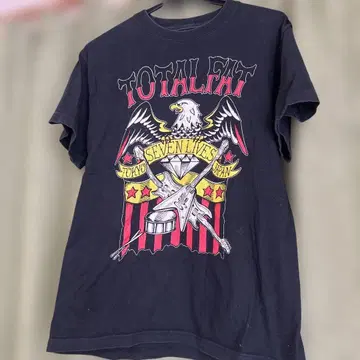 TOTALFAT SEVEN LIVES 티셔츠 M 사이즈
