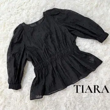 티아라 TIARA 리프 자수 페플럼 블라우스