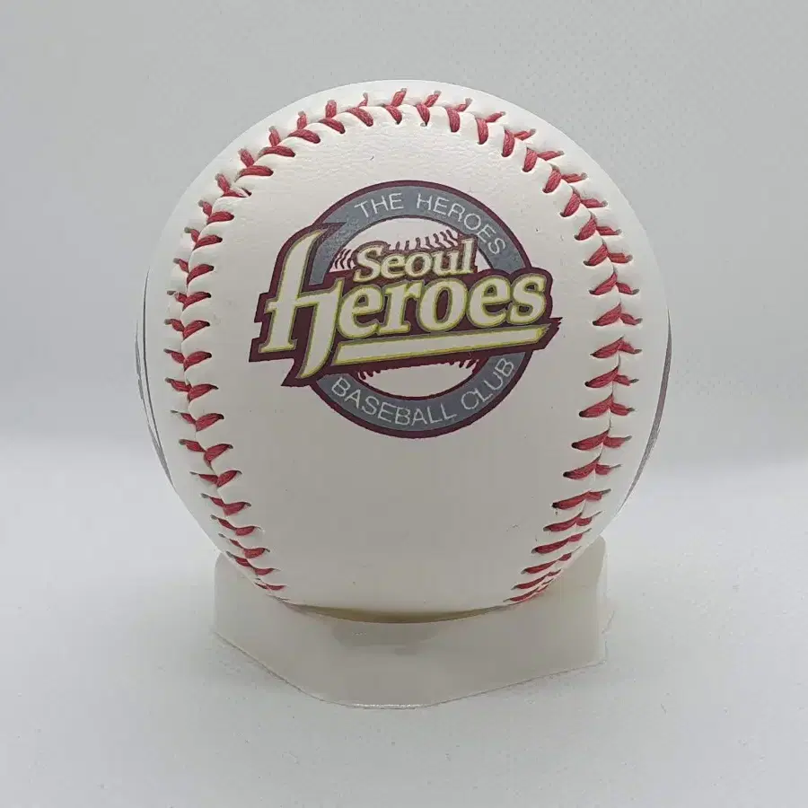 Nexen Heroes Logo Ball Commemorative Discontinued (Lee Jung-hoo starting  player) #넥센히어로즈,#이정후,#프로야구,#싸인볼,#기념구 on Bunjang Global Site., image size:900x900