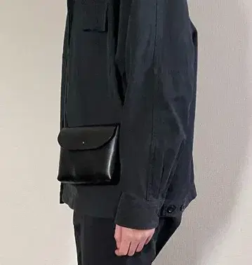 숄더백 카세인 마감