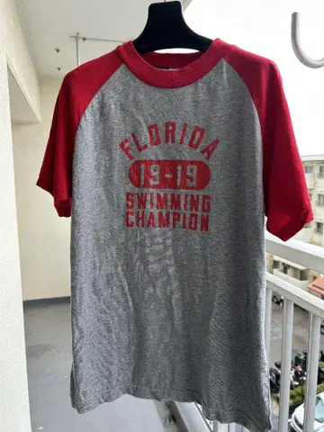Champion 미사용품 일본 사라 리 취급 티셔츠 L 사이즈