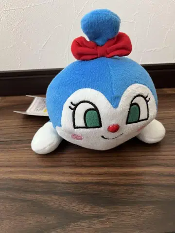 리본 포함 파란색 봉제 인형 코킨짱