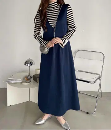 V넥 원피스 네이비
