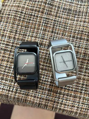 NIXON 손목시계 2세트