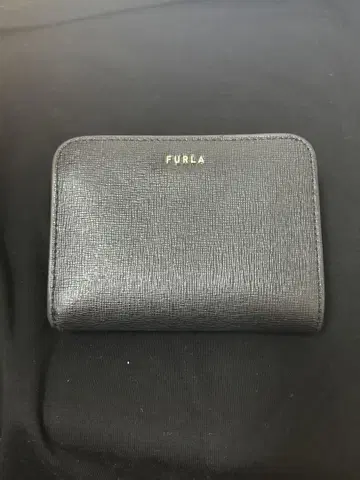 FURLA 접이식 지갑 블랙