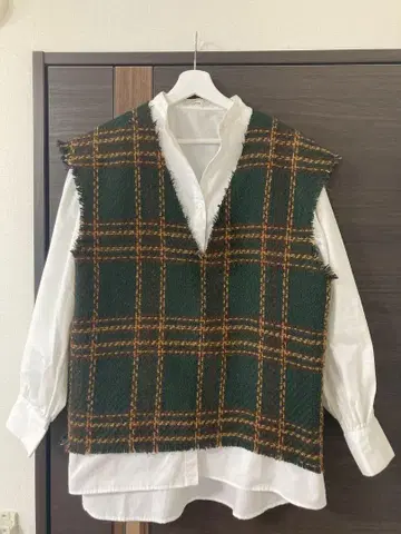 MURUA 체크 무늬 베스트 앙상블