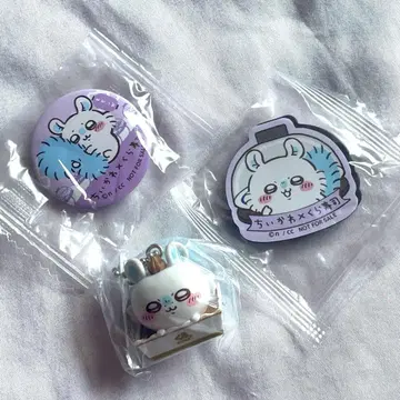 치이카와 쿠라스시 모몽가 3개 세트 피규어 키링 캔뱃지