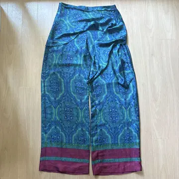 ZARA 새틴 프린트 파레오 팬츠