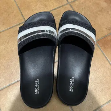 마이클코어스 베나시