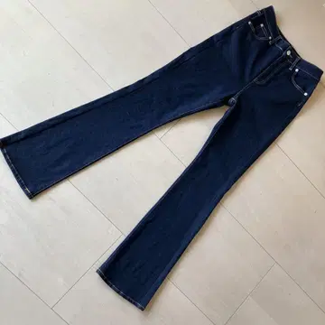 Louere 루에레 슬림 레그 플레어 데님 세로 L 가로 S+