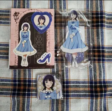아사카 카린 세가 럭키 쿠지 무지개 아크릴 스탠드 캔뱃지 스티커