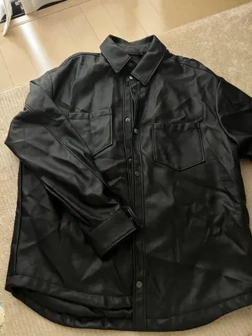ZARA 블랙 셔츠 자켓 M 가죽 자켓 M