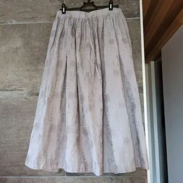 츠쿠로이 tukuroi/산 밸리 자수 롱 기장 스커트
