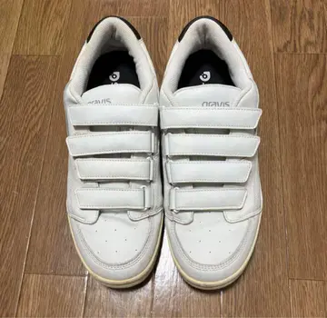 GRAVIS 화이트 벨크로 스니커즈