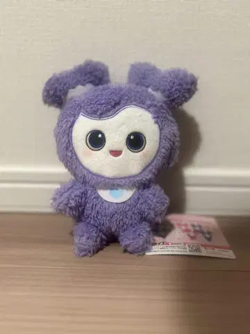 TWICE LOVELYS GIGO 폭신폭신 앉아있는 봉제 인형 사나3